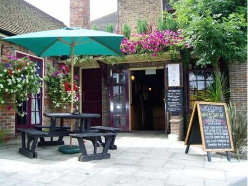 The Wheatsheaf Inn Cuckfield Екстер'єр фото