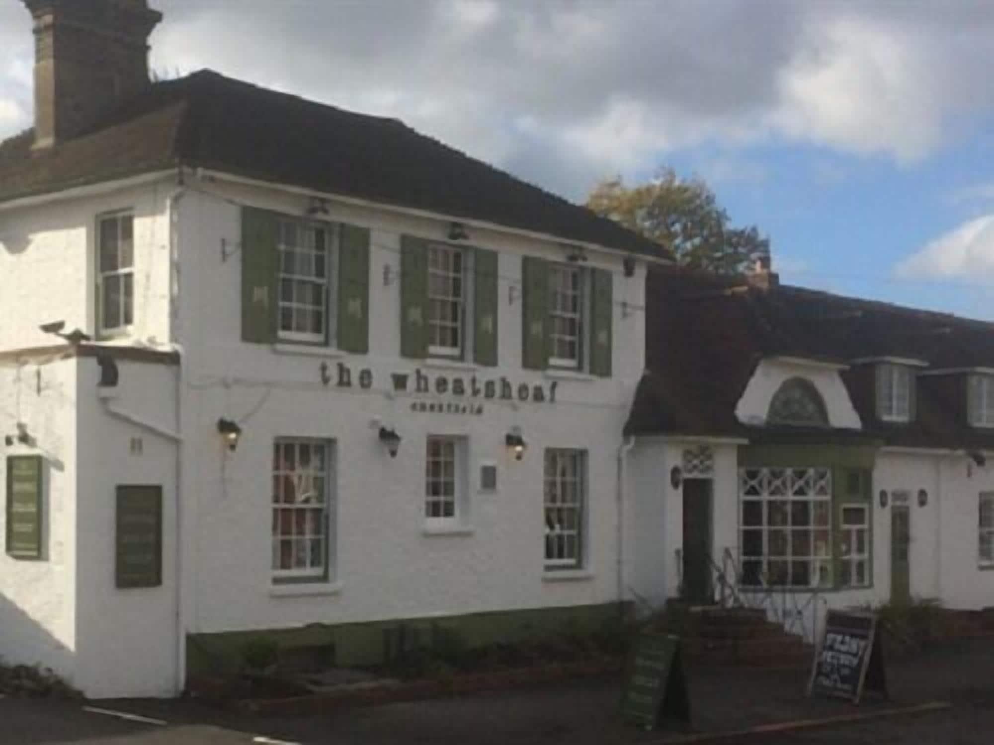 The Wheatsheaf Inn Cuckfield Екстер'єр фото
