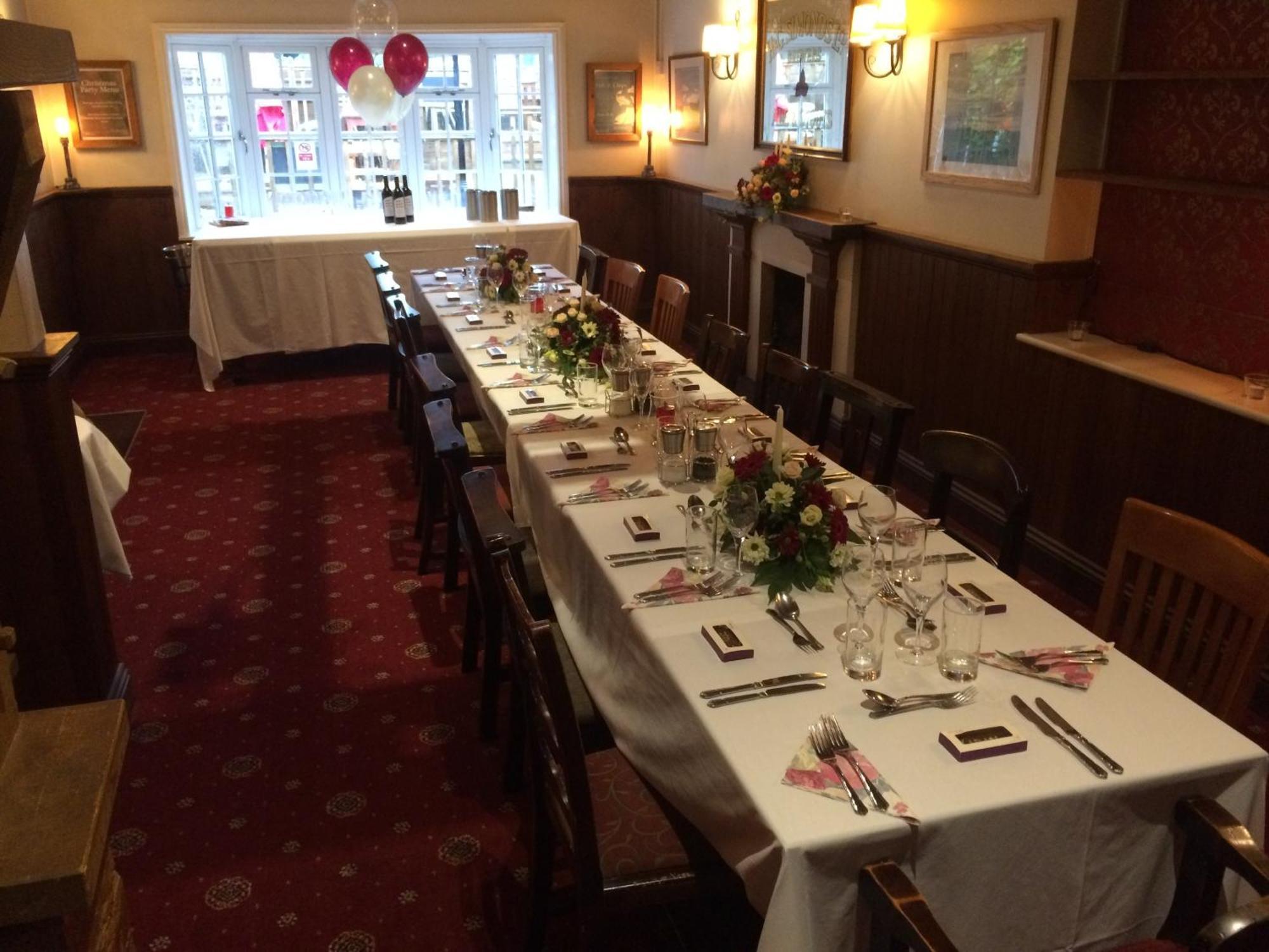 The Wheatsheaf Inn Cuckfield Екстер'єр фото