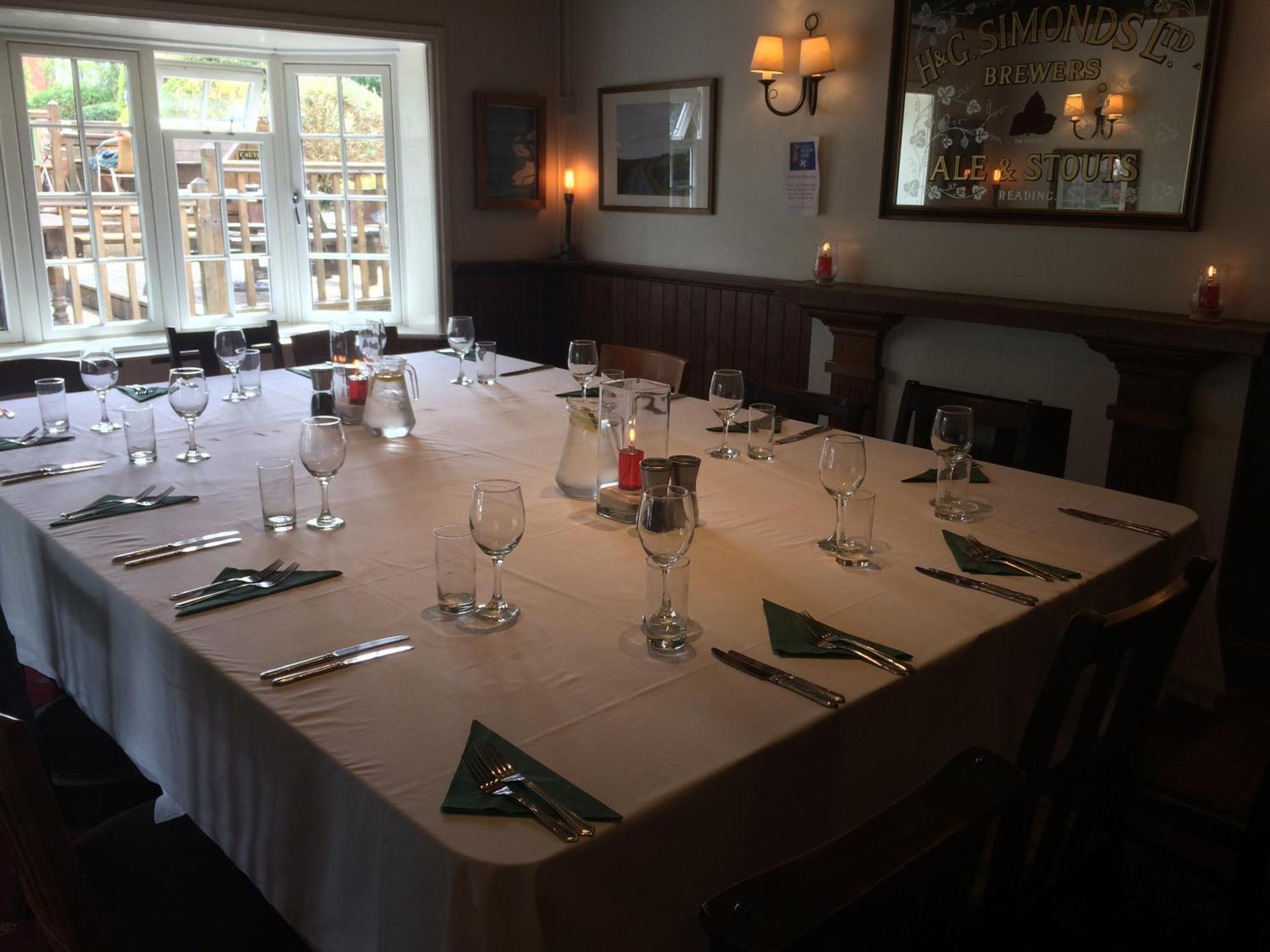 The Wheatsheaf Inn Cuckfield Екстер'єр фото