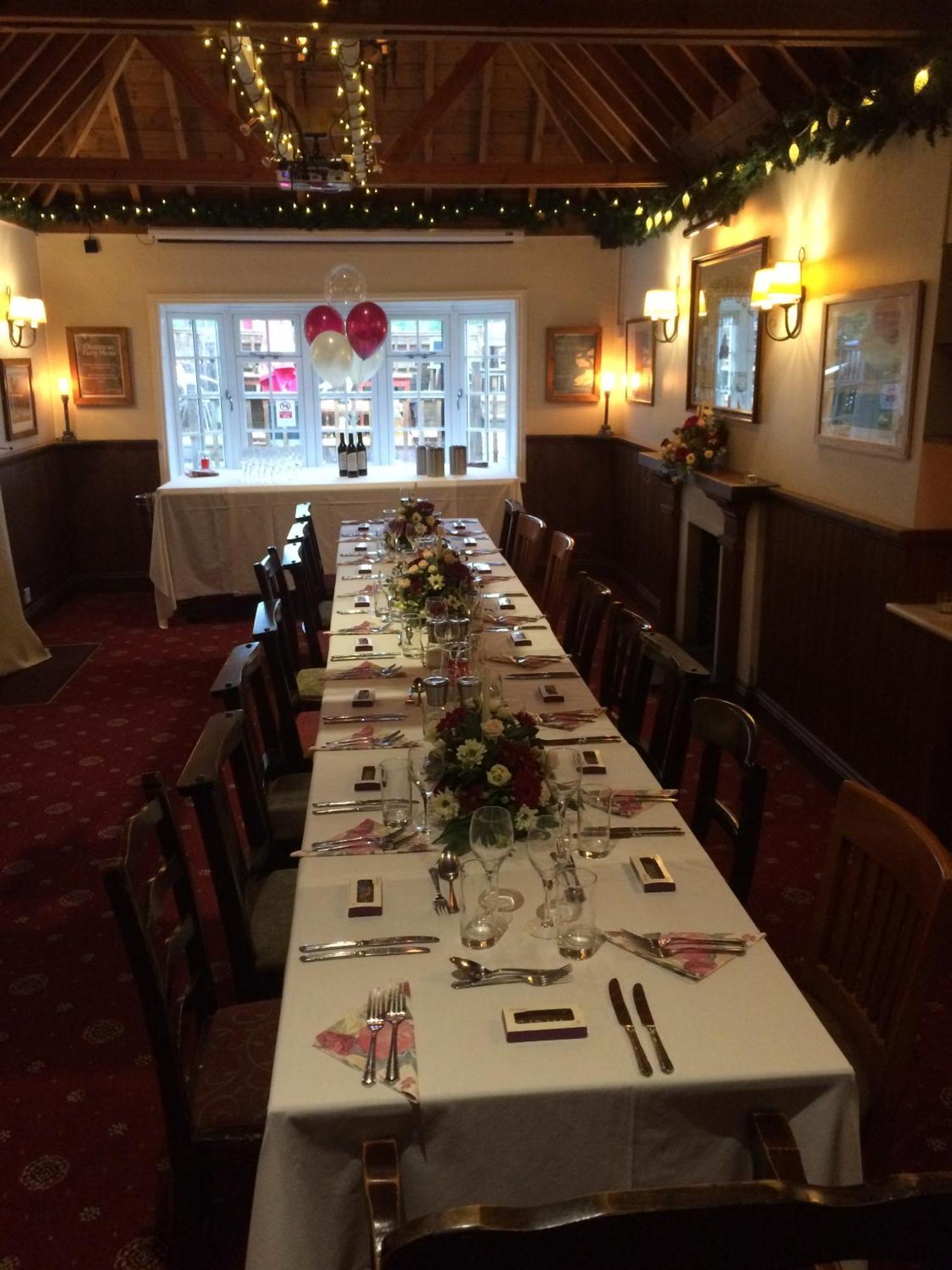 The Wheatsheaf Inn Cuckfield Екстер'єр фото