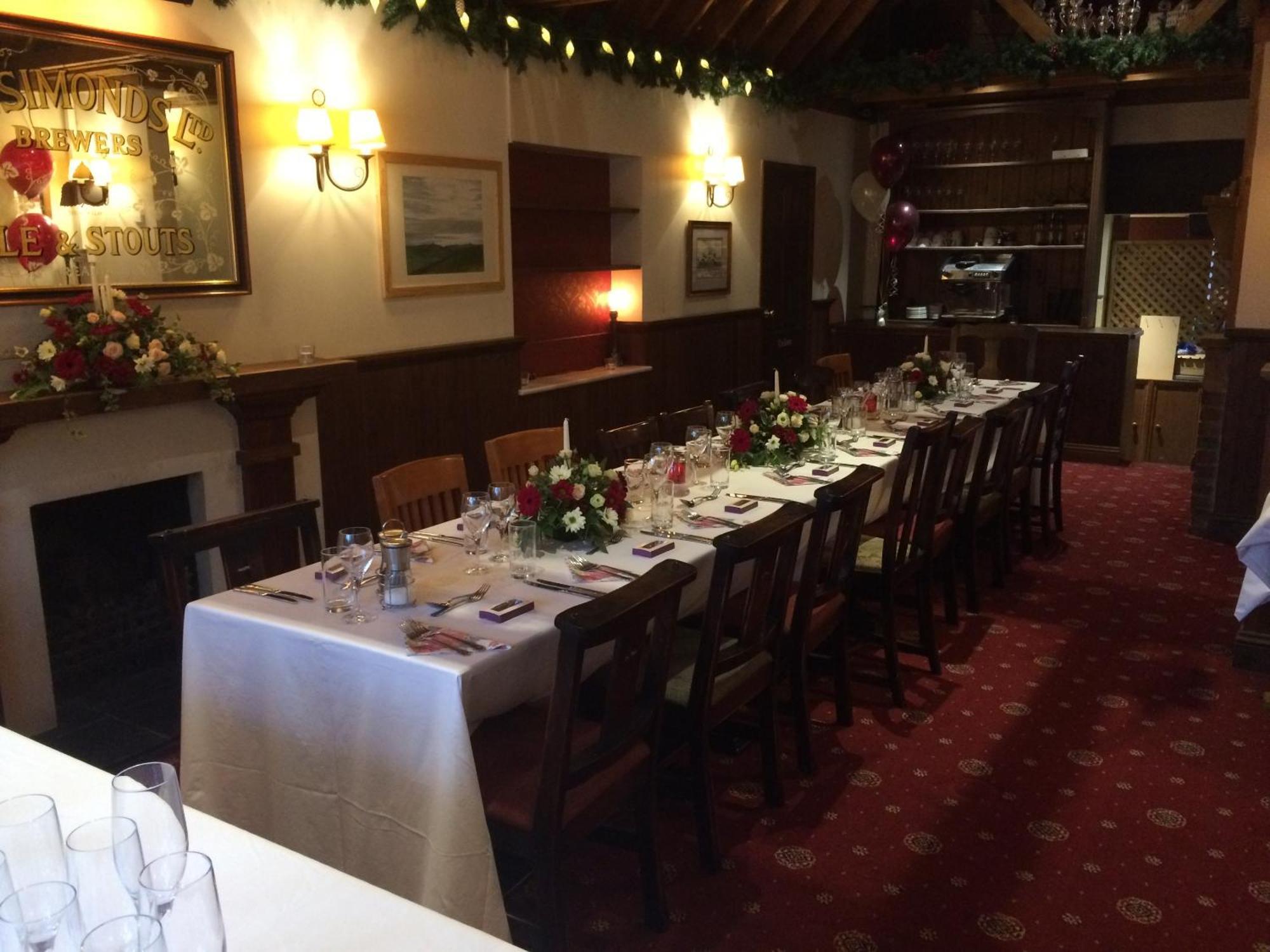 The Wheatsheaf Inn Cuckfield Екстер'єр фото